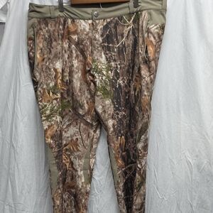 Cabela's Camouflage Women's Pants